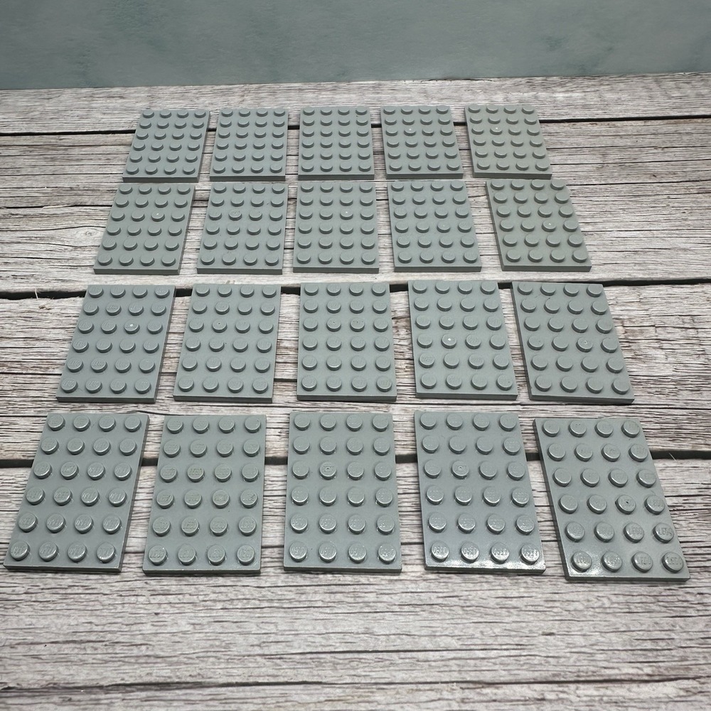 Lego‎ Part 3032 - Plate, 4x6 Light Bluish Gray - Lot Of 20